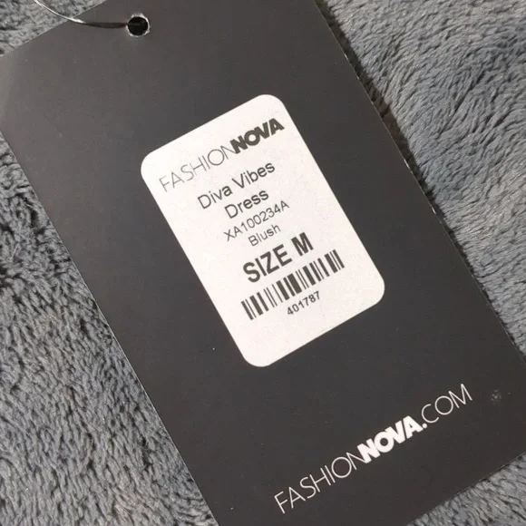 Fashion NOVA rose gold glittery Diva Vibes mini dress size Medium - Picture 8 of 12